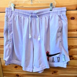 NIKE PURPLE LOOSE-FIT FLY BASKETBALL SHORTS. SIZE XXL.